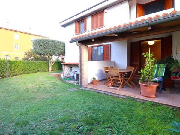 casa indipendente in vendita a Terni in zona Vocabolo Valenza
