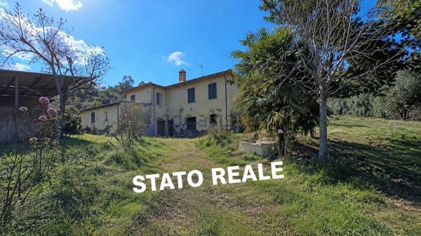 casa indipendente in vendita a Terni