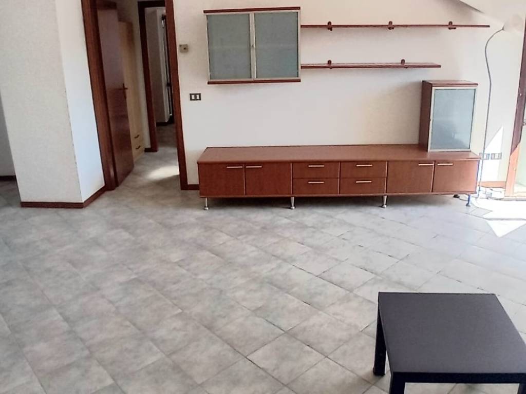 appartamento in vendita a Terni in zona Rivo