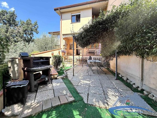 casa indipendente in vendita a Terni in zona Rocca San Zenone