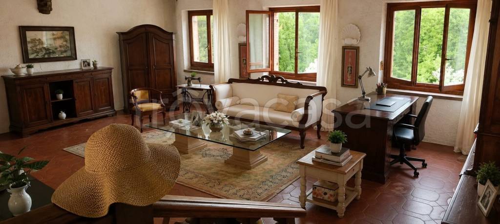 casa indipendente in vendita a Terni in zona Perticara Prima