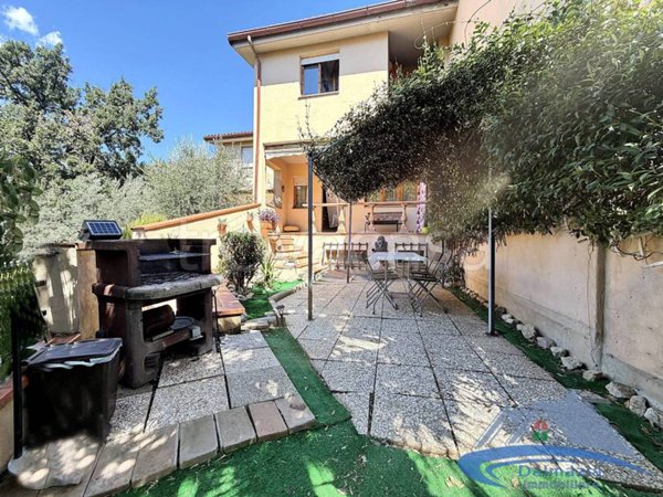 casa indipendente in vendita a Terni in zona Rocca San Zenone