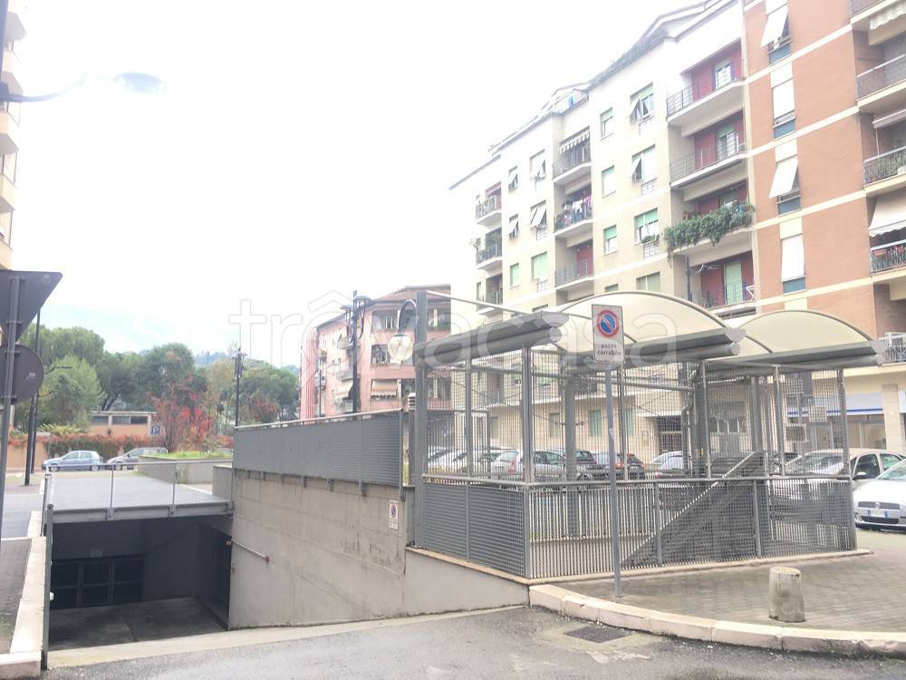 box auto in vendita a Terni in zona Centro Città