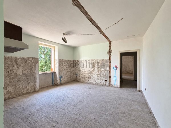 casa indipendente in vendita a Terni in zona Campomaggiore Secondo