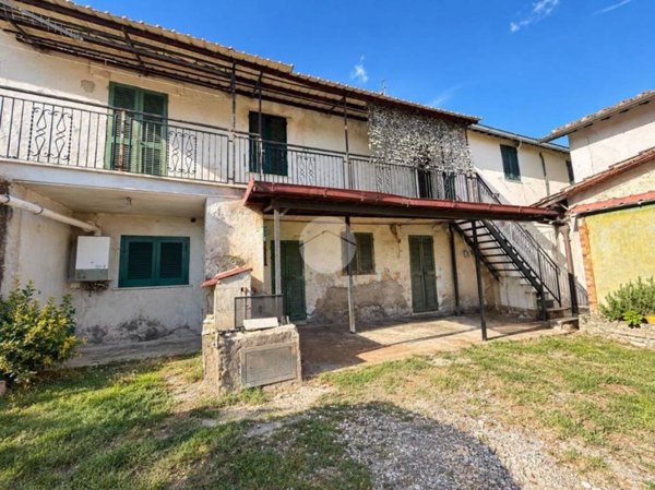 casa indipendente in vendita a Terni in zona Campomaggiore Secondo