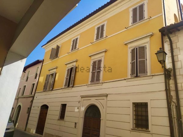 appartamento in vendita a Terni in zona Centro Città