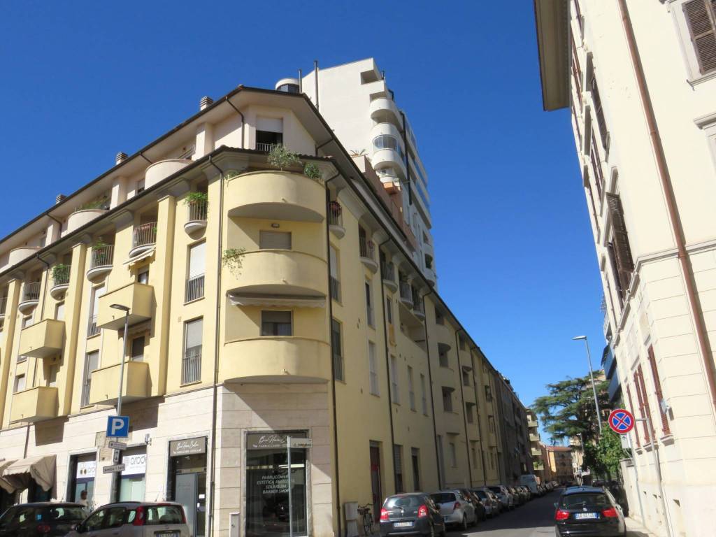 appartamento in vendita a Terni in zona Centro Città