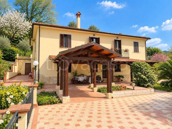 casa indipendente in vendita a Terni in zona Perticara Seconda