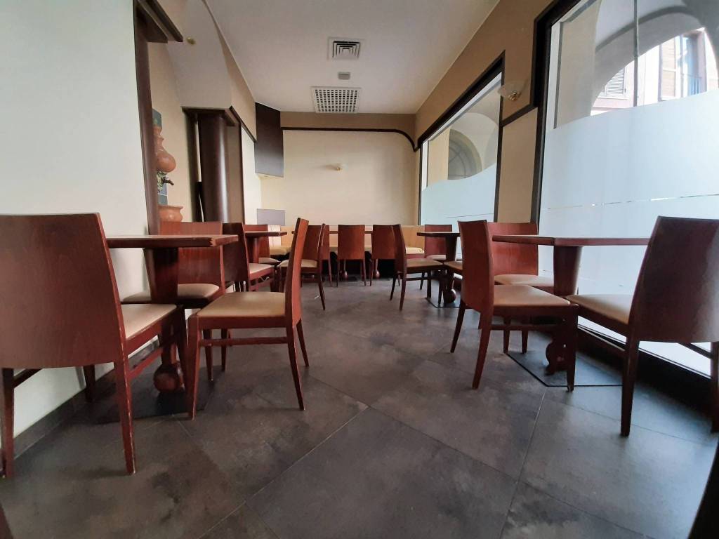 negozio in vendita a Terni in zona Centro Città
