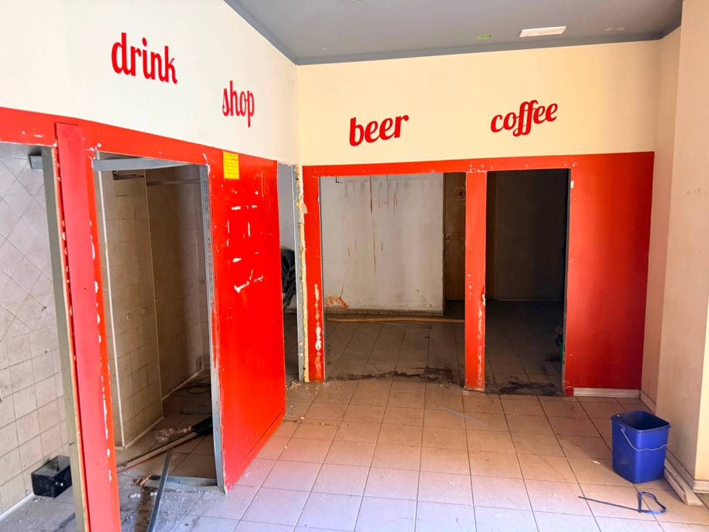 locale commerciale in vendita a Terni in zona Centro Città