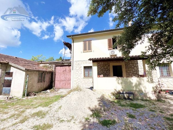 casa indipendente in vendita a Terni in zona Maratta Alta
