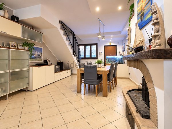 casa indipendente in vendita a Terni in zona Rivo