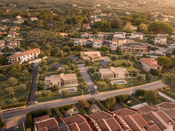 casa indipendente in vendita a Terni in zona Rivo