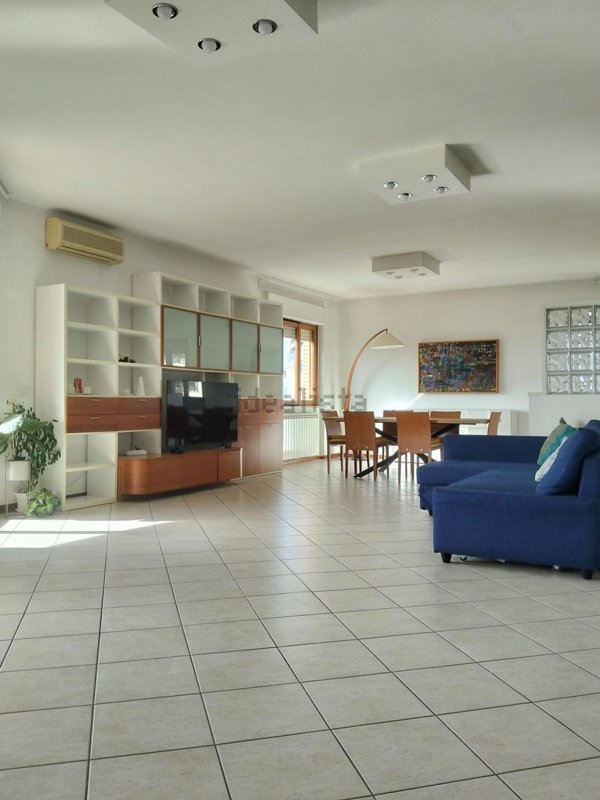 appartamento in vendita a Terni in zona Campitello