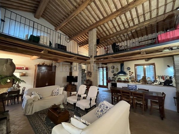 casa indipendente in vendita ad Avigliano Umbro