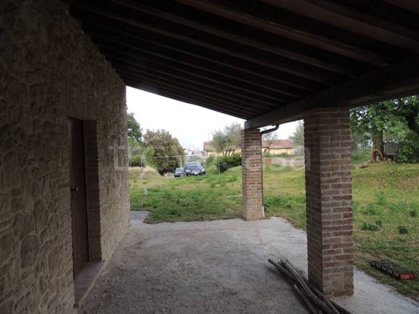 casa indipendente in vendita ad Avigliano Umbro