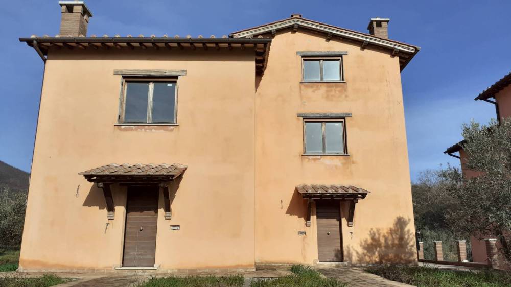 casa indipendente in vendita ad Avigliano Umbro in zona Santa Restituta