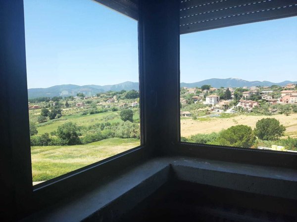 appartamento in vendita ad Avigliano Umbro