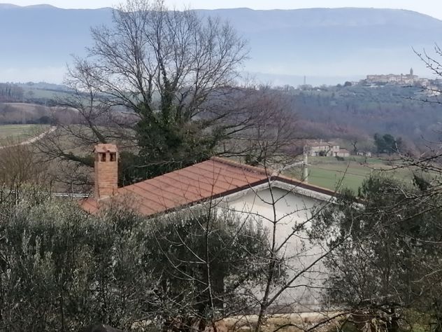 casa indipendente in vendita ad Avigliano Umbro