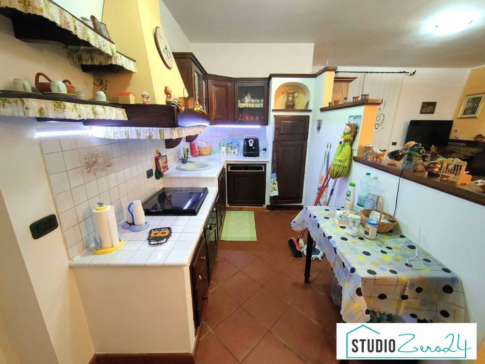 casa indipendente in vendita ad Avigliano Umbro