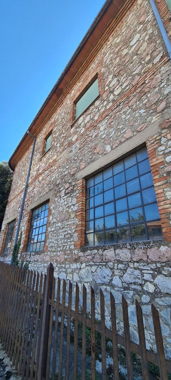 appartamento in vendita ad Avigliano Umbro