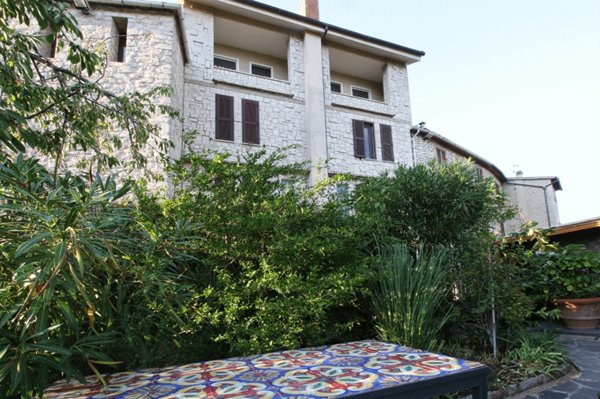 casa indipendente in vendita ad Avigliano Umbro