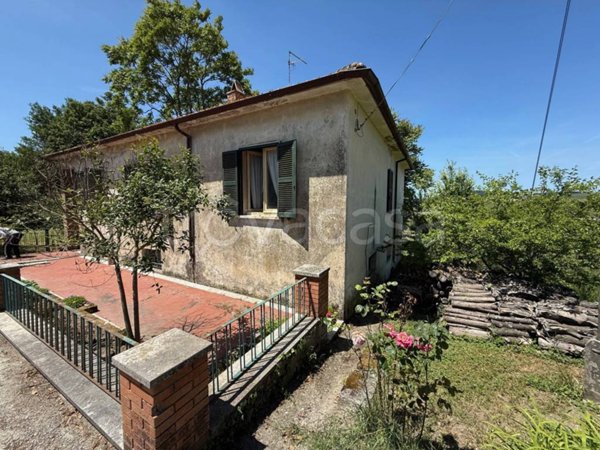 casa indipendente in vendita ad Avigliano Umbro