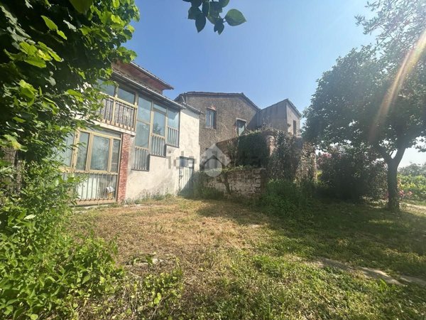 casa semindipendente in vendita ad Avigliano Umbro