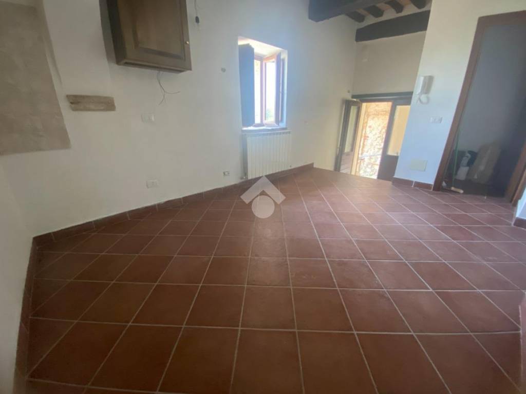 appartamento in vendita ad Avigliano Umbro in zona Dunarobba
