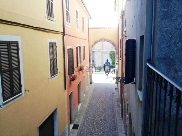casa semindipendente in vendita ad Avigliano Umbro