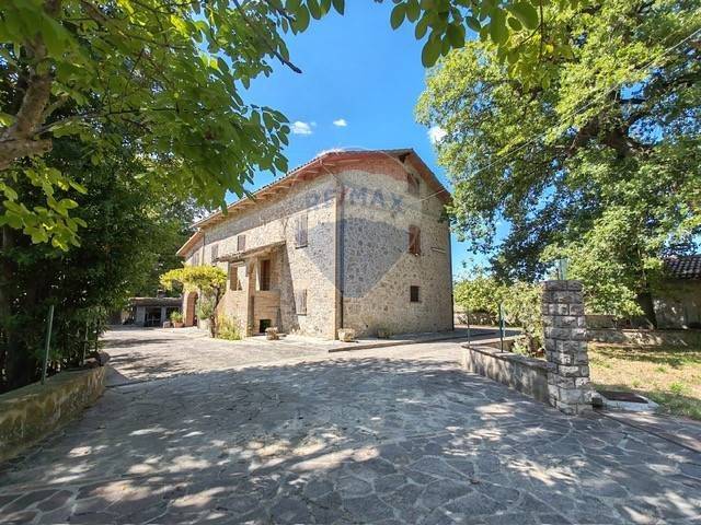 casa indipendente in vendita ad Avigliano Umbro