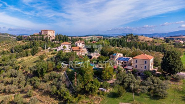 casale in vendita ad Avigliano Umbro in zona Sismano