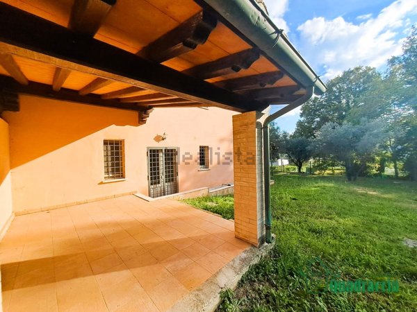 casa semindipendente in vendita ad Avigliano Umbro