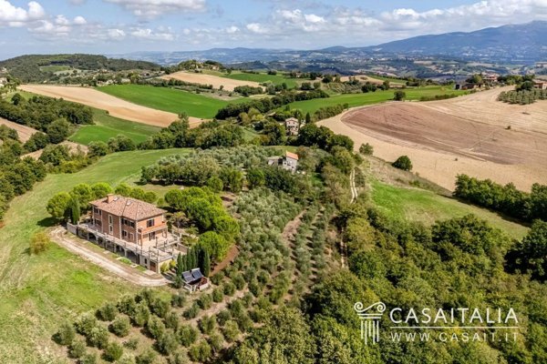 villa in vendita ad Avigliano Umbro