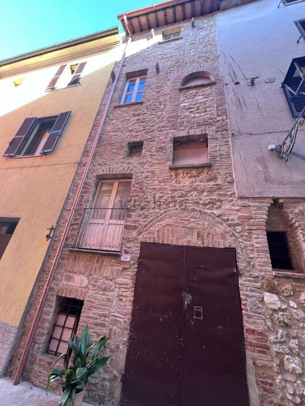 appartamento in vendita ad Avigliano Umbro