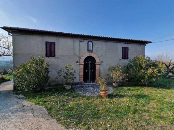 casa indipendente in vendita ad Avigliano Umbro