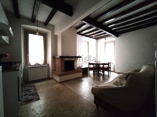 appartamento in vendita ad Avigliano Umbro in zona Dunarobba