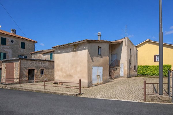 casa indipendente in vendita ad Avigliano Umbro