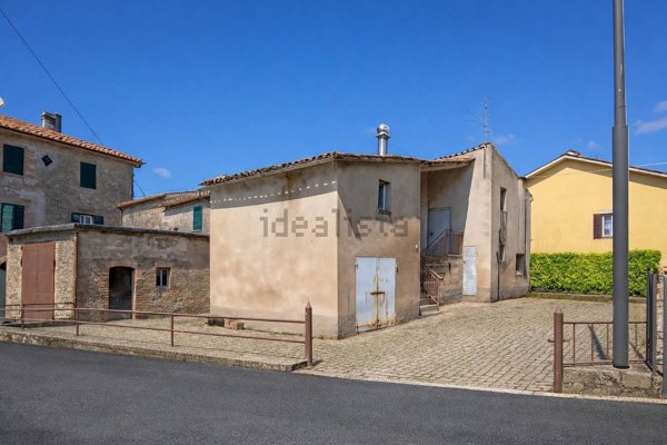 casa indipendente in vendita ad Avigliano Umbro