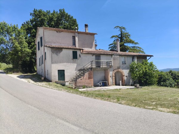 casa indipendente in vendita ad Avigliano Umbro