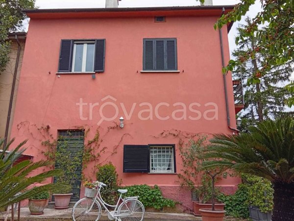 casa indipendente in vendita ad Avigliano Umbro in zona Dunarobba