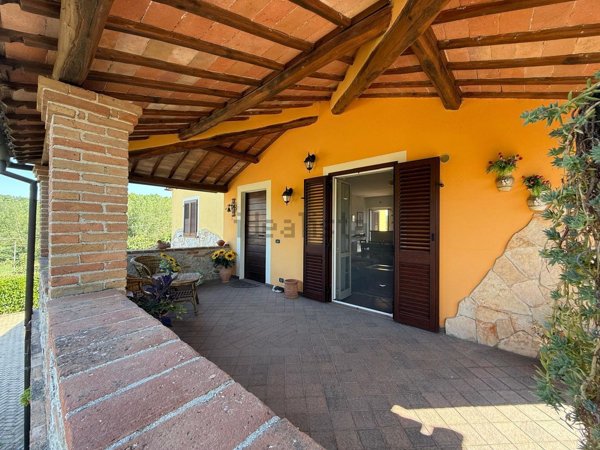casa indipendente in vendita ad Avigliano Umbro