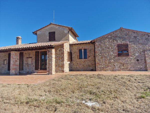 casa indipendente in vendita ad Avigliano Umbro in zona Sismano