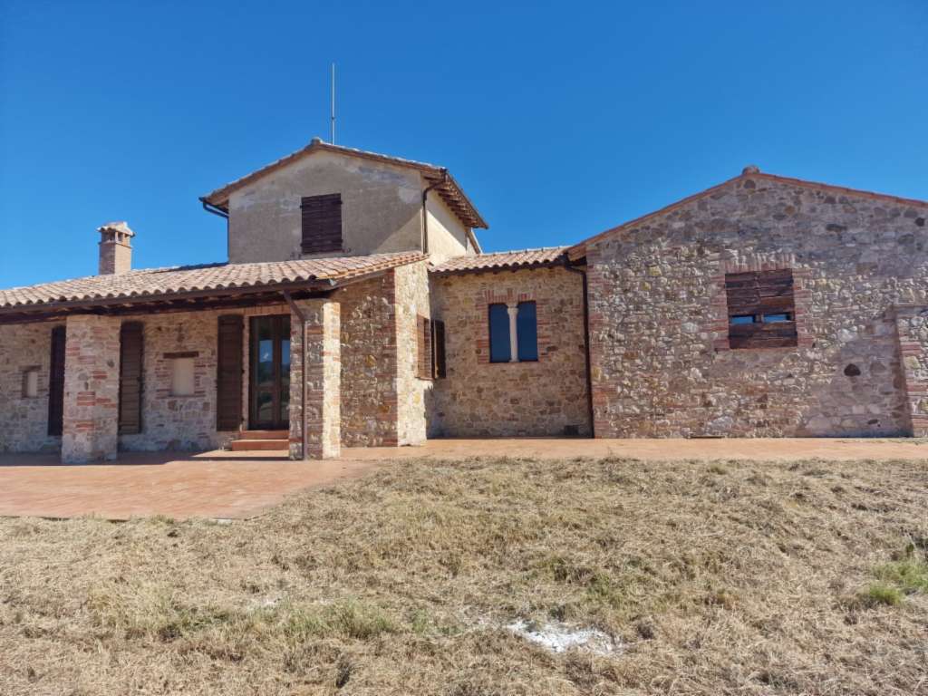 casa indipendente in vendita ad Avigliano Umbro in zona Sismano