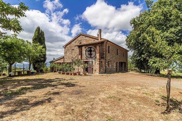 casa indipendente in vendita ad Acquapendente