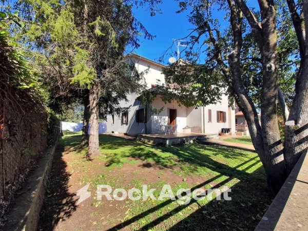 casa indipendente in vendita ad Acquapendente