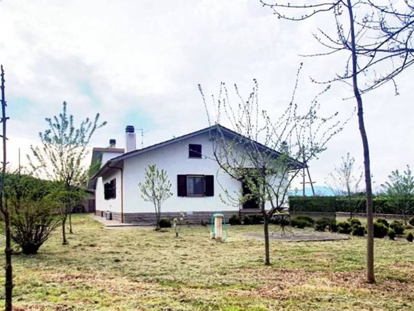 casa indipendente in vendita ad Acquapendente