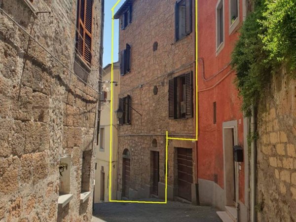 casa indipendente in vendita ad Acquapendente