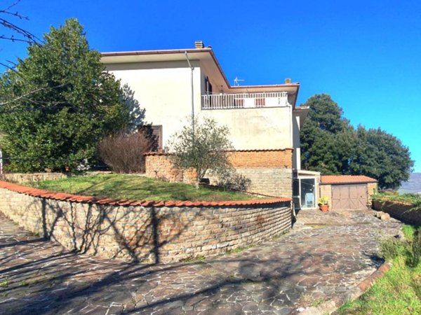 casa indipendente in vendita ad Acquapendente