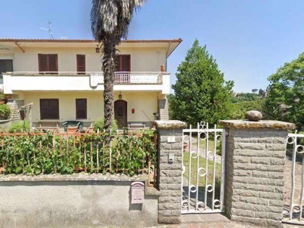 casa indipendente in vendita ad Acquapendente
